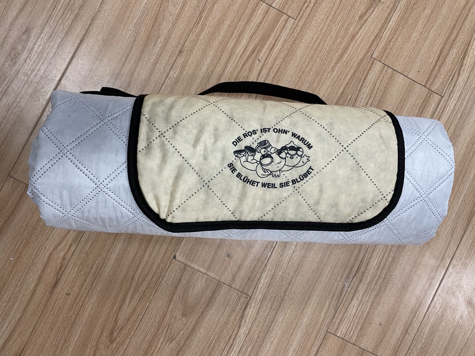 Poly Pongee Picnic Mat with Ultra-Sonic